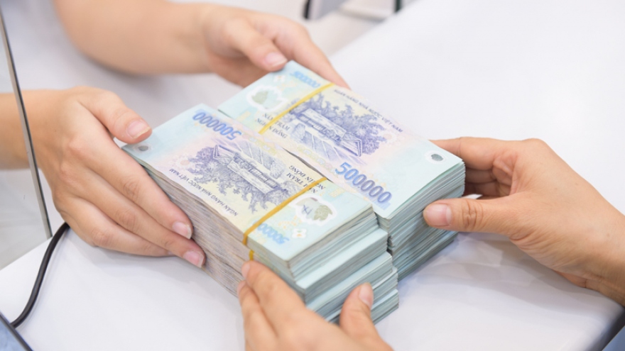 Vietnam banks required to meet cash demand ahead of Tet